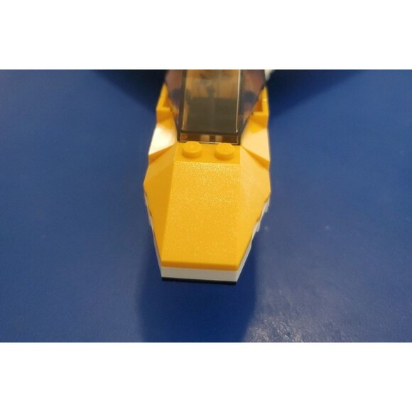 Lego 60289 Airshow Jet Transporter -Jet & Pilot Minifigure - No Transporter - Picture 12 of 16